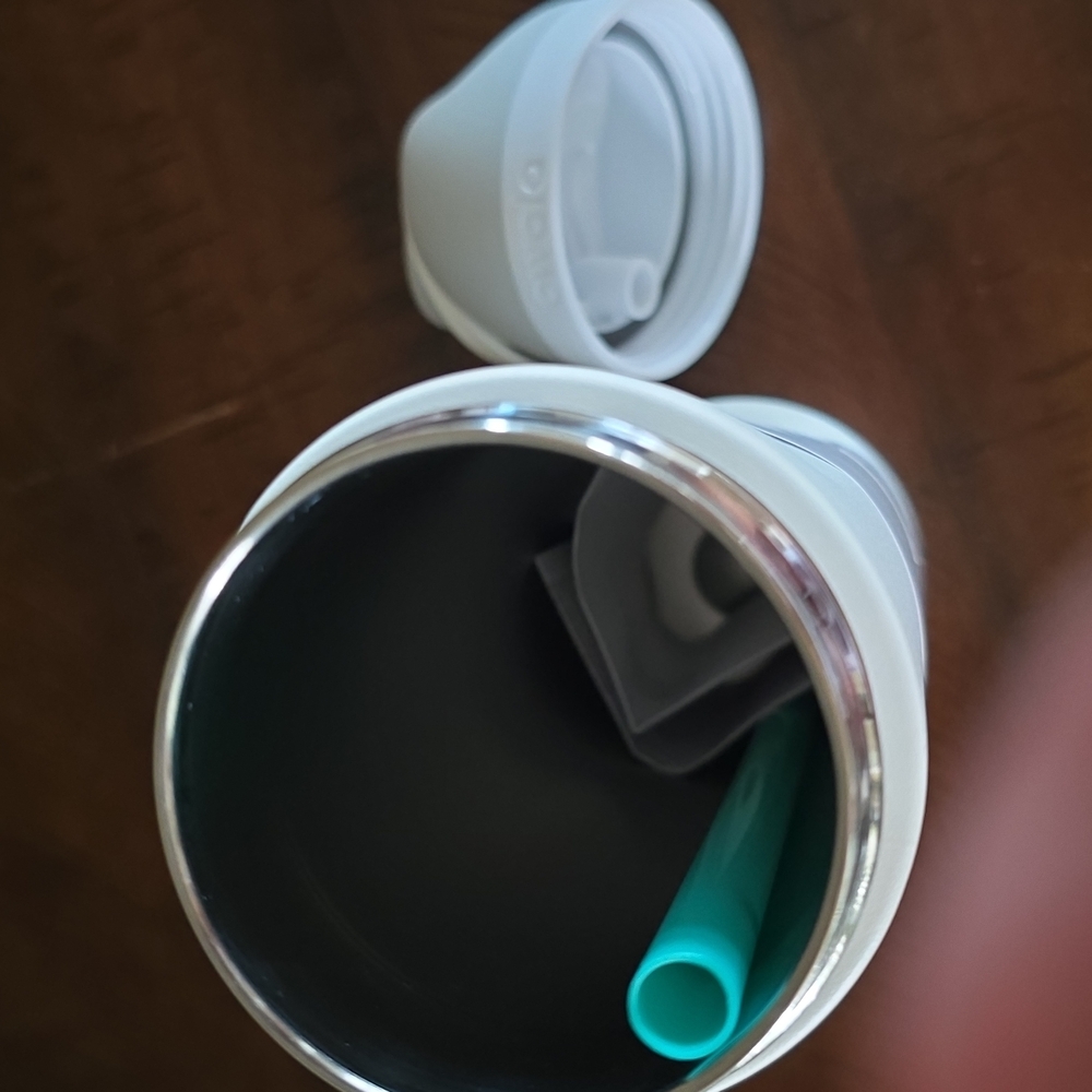 owala White Insulated Leak-Proof Straw Bottle - Picture 2 of 3